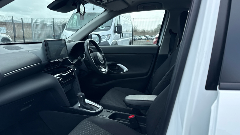 Toyota Yaris Cross 1.5 Hybrid Icon 5dr CVT Hybrid Estate